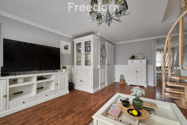 Przestronne i atrakcyjne mieszkanie na Pieczewie