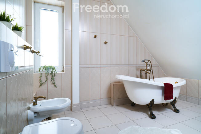 Przestronne i atrakcyjne mieszkanie na Pieczewie