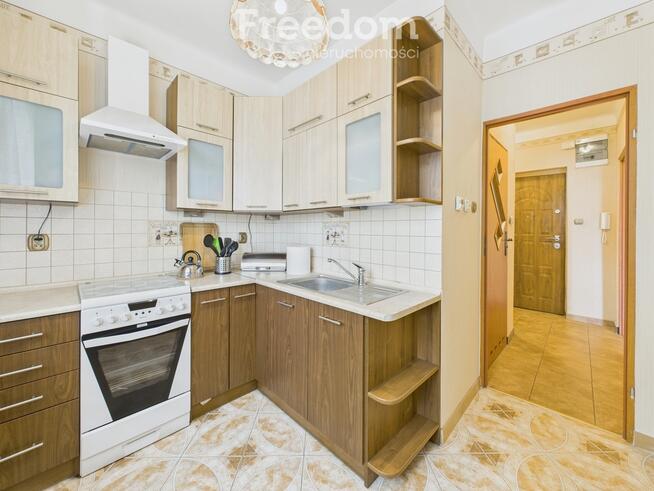 Trzy pokoje, spora przestrzeń, do wejścia od razu