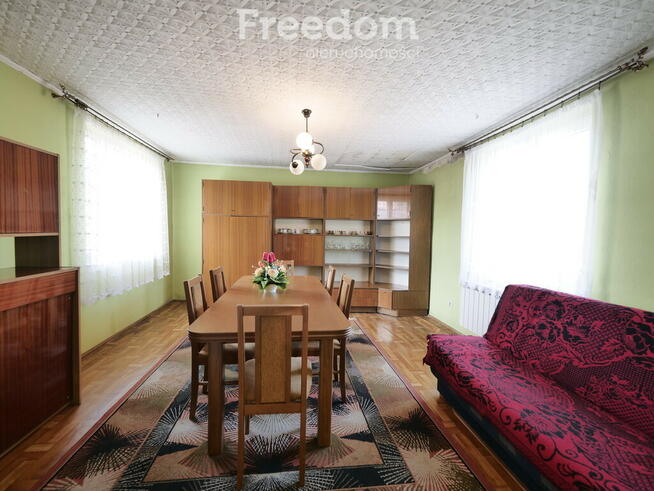 Dom w Szczercowie przy rzece z projektem rozbudowy