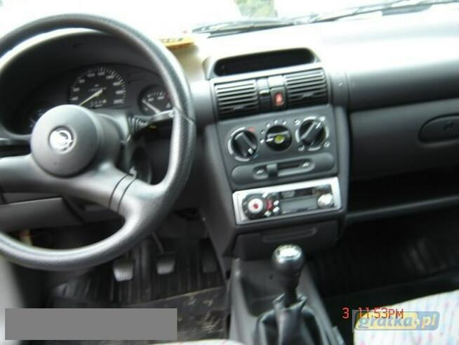 Opel Corsa KRAJOWAbezwypadkowa70tys.kmSerwisowana