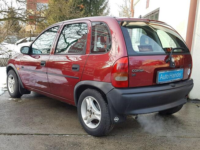 Opel Corsa KRAJOWAbezwypadkowa70tys.kmSerwisowana