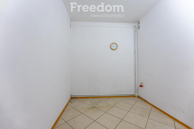 Lokal handlowo - usługowy 220m2