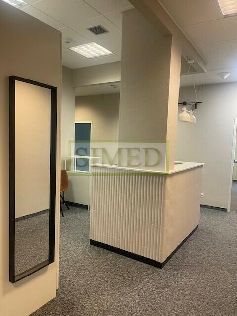 Moduł biura , 1 piętro , biurowiec , ochrona , 24h