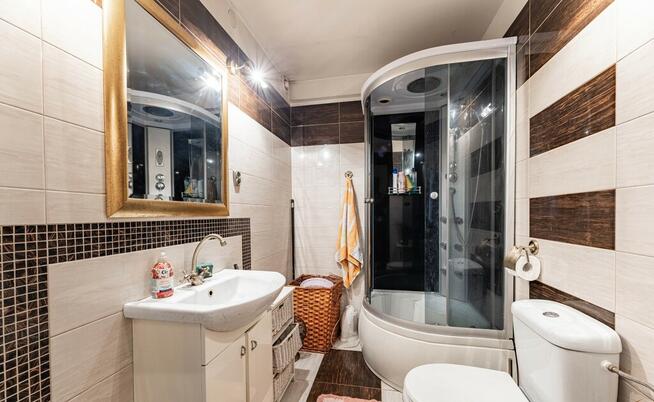 Dom Dwa Garaże Dobudówka Duża Działka Bez Prowizji