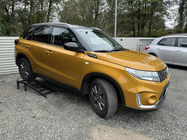 Suzuki Vitara 4x4. Kamera . Radar. Navigacja.