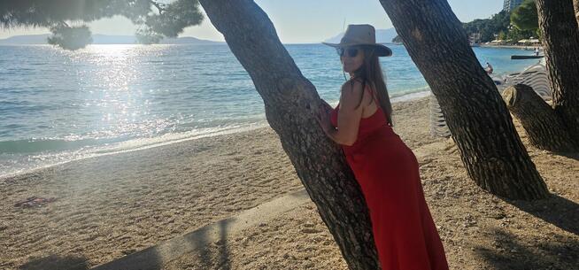 Para pozna Koleżankę