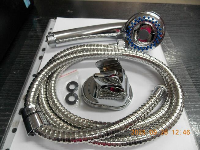 ZESTAW NATRYSKOWY ZE SŁUCHAWKĄ