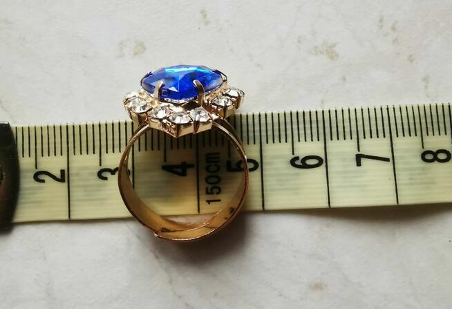 Komplet biżuterii z zegarkiem dla nastolatki