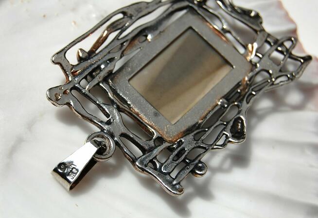 Wisior prostokątny, krzemień pasiasty, szary, srebro pr. 925