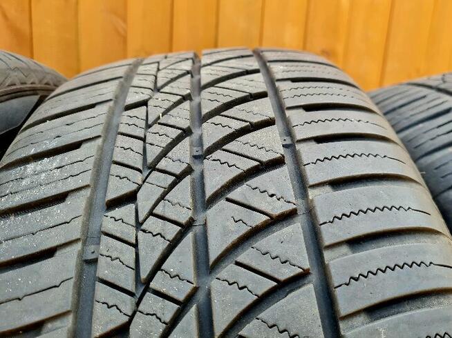 Koła 225/50R17 Wielo-sezon Hankook Kinergy 4S