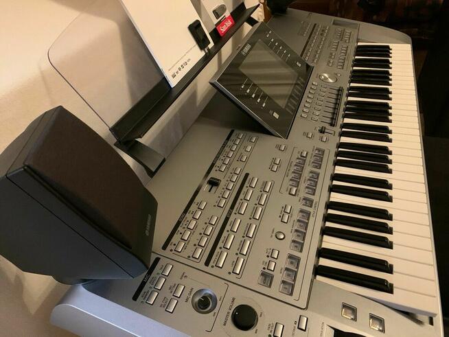 Kompletny zestaw Yamaha Tyros 5 61-Key Black Edition
