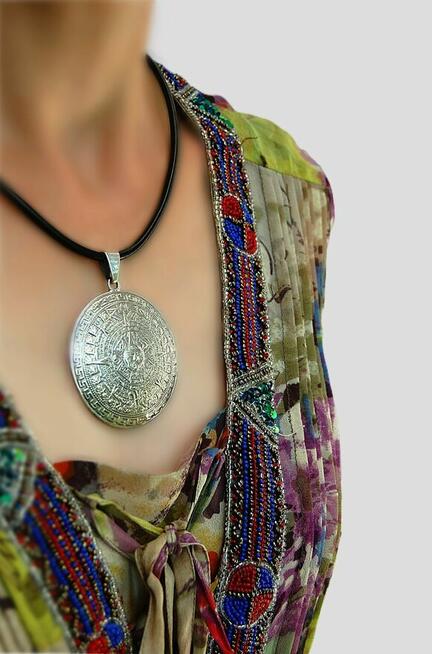 Kalendarz Majów, Meksyk, srebrny wisior, srebro pr. 925