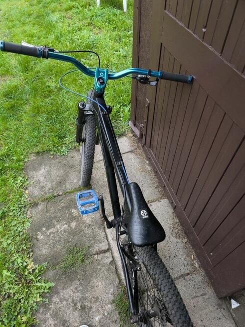 Rower dirt plus drugi duży rower gratis