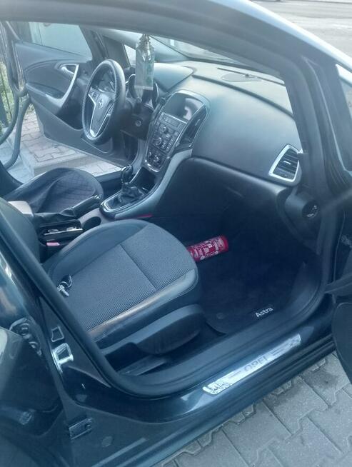 Astra J 2013 bogata wersja