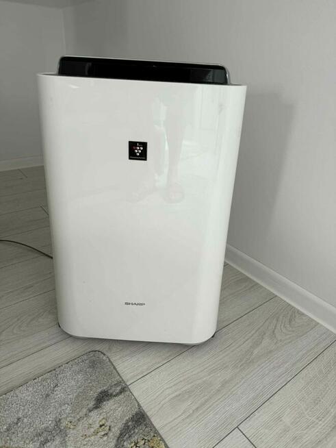 Sprzedam Oczyszczacz powietrza Sharp KC-50EU-W