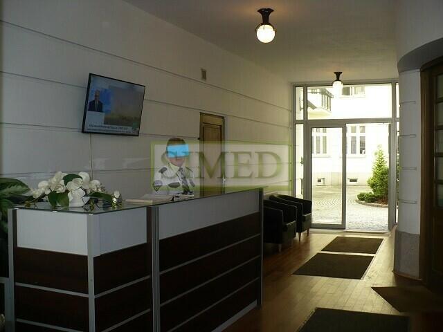 Zabytkowa kamienica , Centrum , recepcja, metro