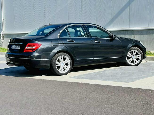 Mercedes-Benz Klasa C 200 (BlueEFFICIENCY) 7G-TRONIC Avantgarde