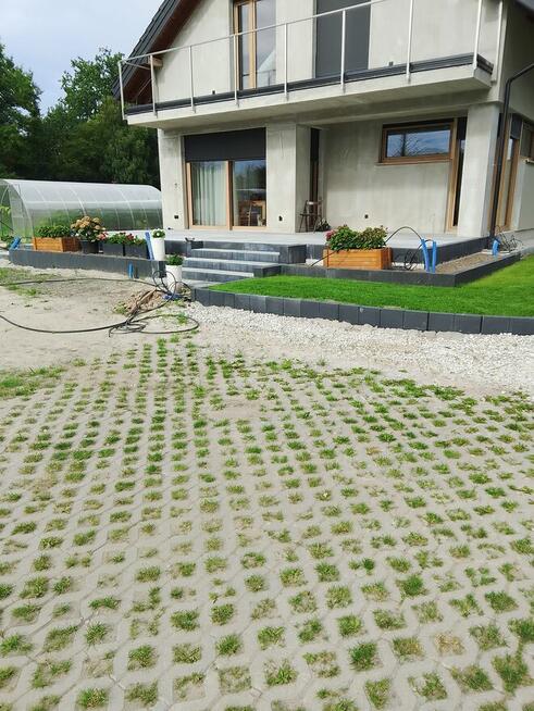 Układanie kostki brukowej