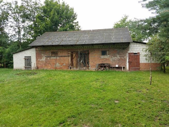 Urocza posiadłość w Ganach – dom, budynki gospodarcze 51 ar