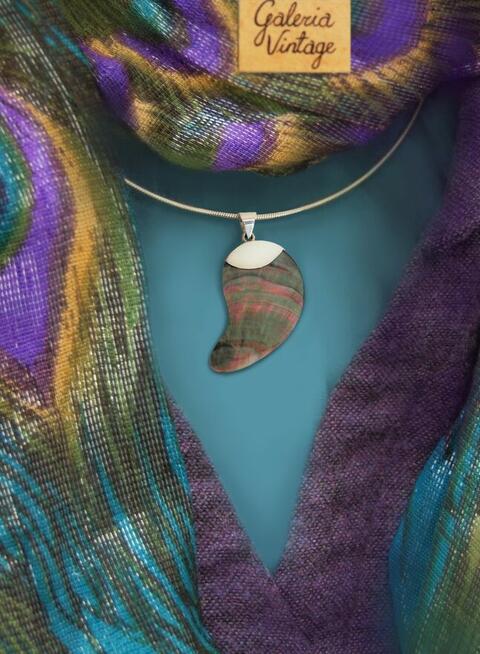 Wisior kieł, masa perłowa, srebro pr. 925, etno, boho