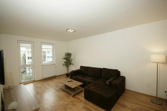 Do wynajęcia komfortowe 2-pokojowe mieszkanie Ch-ów -BEZPOŚR