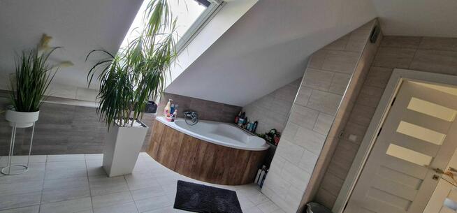 Nowoczesny dom z potencjałem kominek, basen okolice Opola