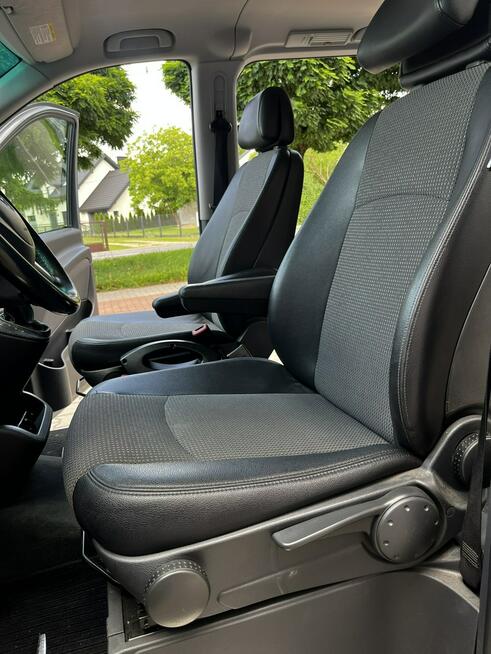 Mercedes Viano 3.0v6 Cdi Long Nawigacja Climatronic Alu Hak 8-mio Osob