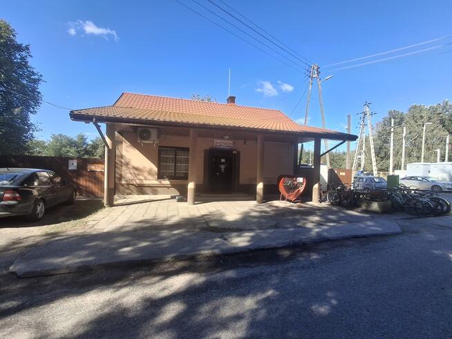 Grunt z zabudową usługową –sklep/ Koszewnica/Kotuń