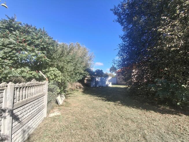 Grunt z zabudową usługową –sklep/ Koszewnica/Kotuń