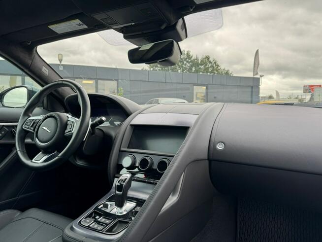 Jaguar F-Type Aktywny tempomat / Panorama / Meridian / Nawigacja / FV marża