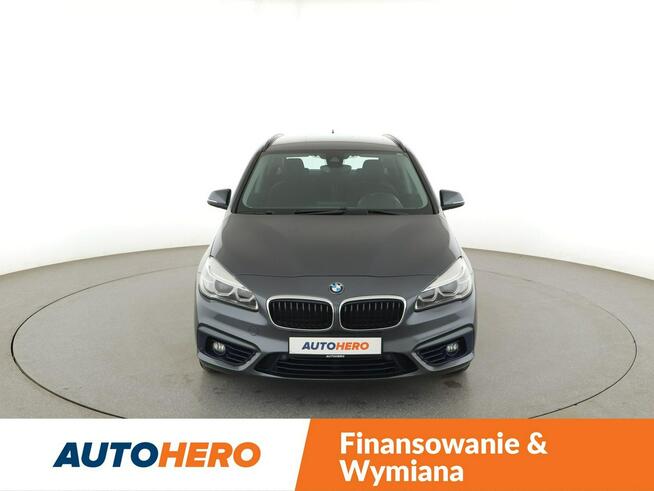 BMW 218 2.0d Active Tourer SportLine Navi Tempomat GrzaneFotele ParkAssist LED