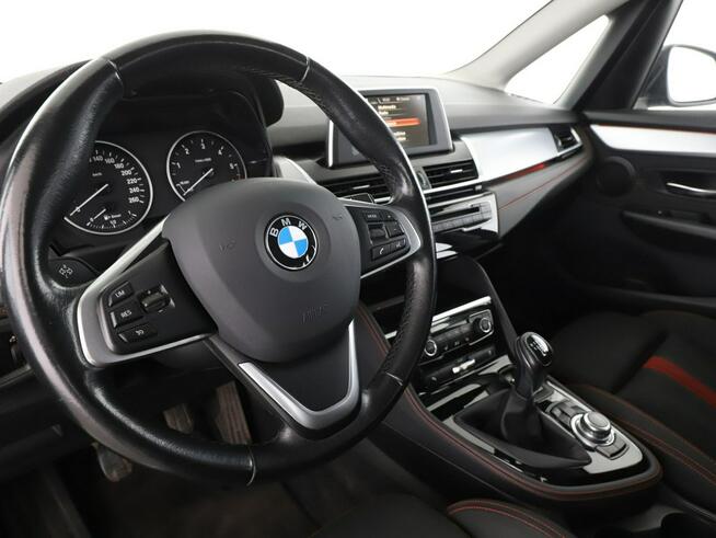 BMW 218 2.0d Active Tourer SportLine Navi Tempomat GrzaneFotele ParkAssist LED