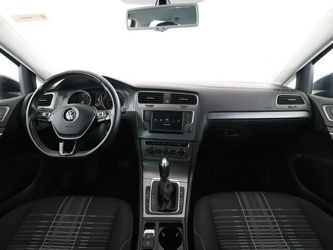 Volkswagen Golf DSG klima auto navi czujniki parkowania grzane fotele