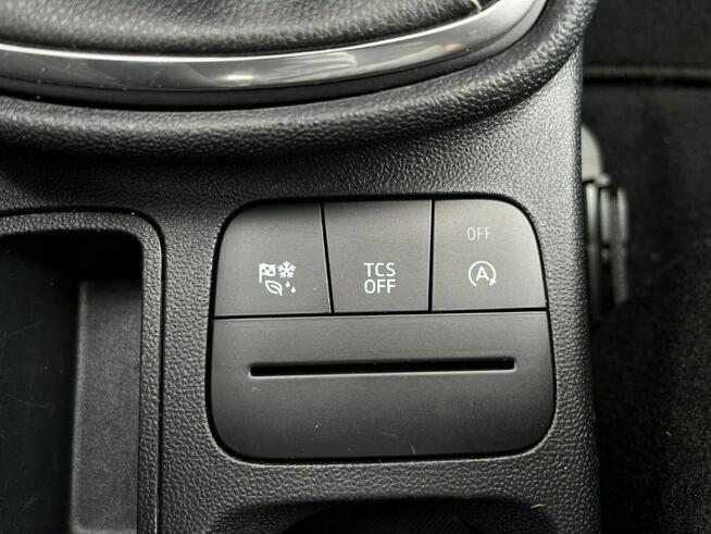 Ford Fiesta LIFT 1.1 Benzyna 75KM Klima Carplay Pakiet Winter Cool&Connect 2021