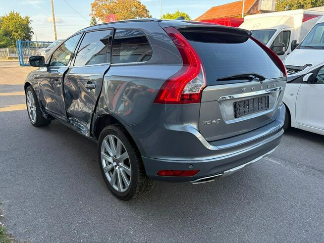 Volvo XC 60 2,4 D4 AWD 190KM Summum Navi Panorama Skóry Kamera 2017