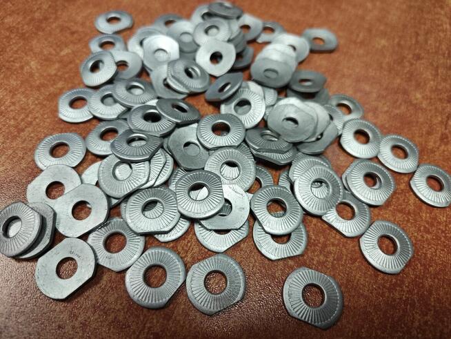 Podkładka, dystans śruby miski olejowej Fiat 126p