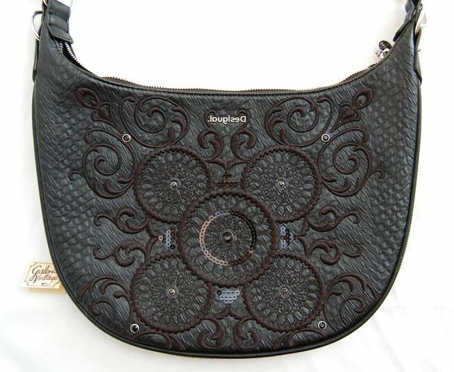 Desigual Majestic Siberia czarna haftowana torebka damska