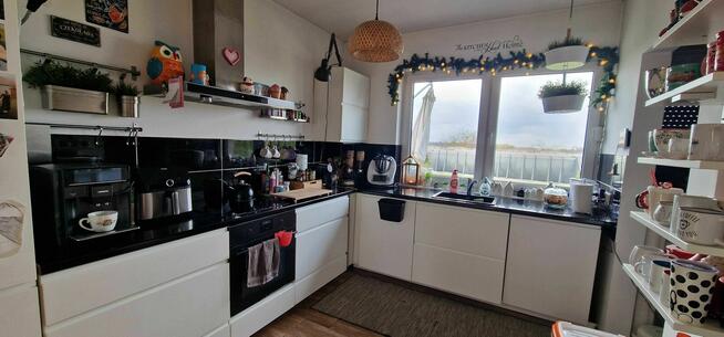 Nowoczesny dom z potencjałem kominek, basen okolice Opola