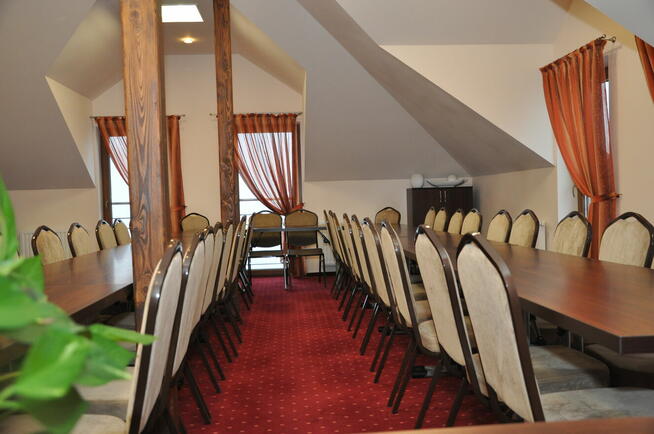 Lokal restauracyjno- hotelowy. Gościniec Europejski