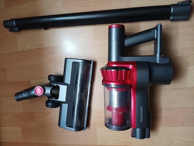 ODKURZACZ RĘCZNY BEZPRZEWODOWY Silwercrest