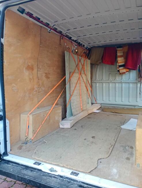 24h/7 Transport Przeprowadzki We speak English