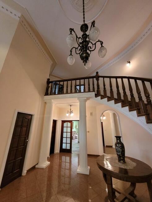 Piękna rezydencja. Warszawa - Anin.