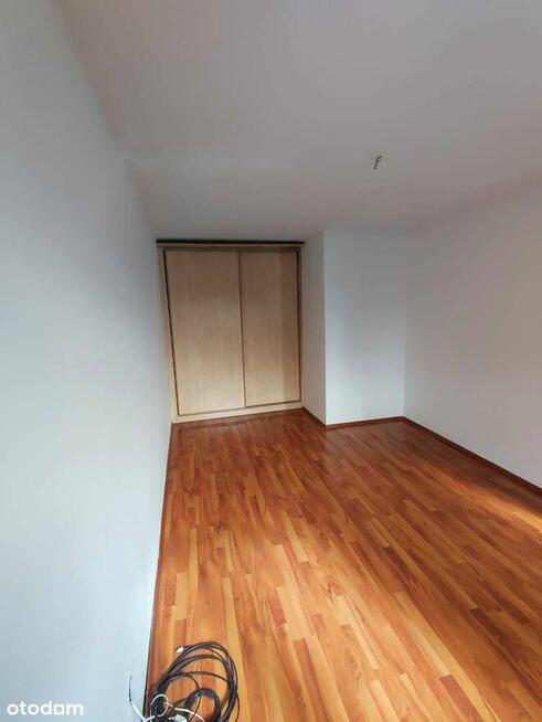 Sprzedam mieszkanie w centrum.