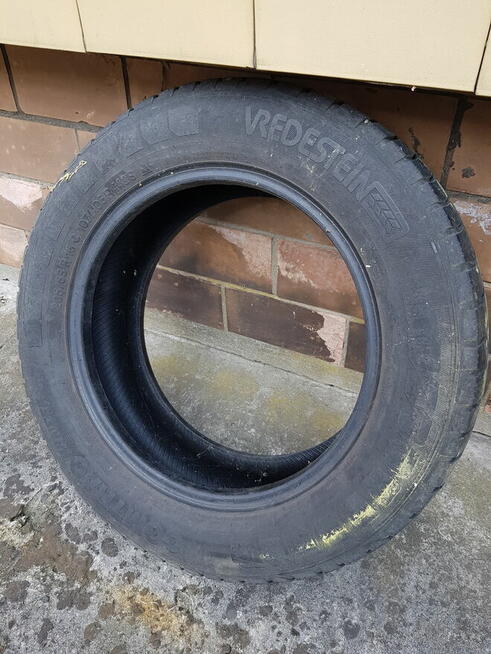 Zestaw 2 opon zimowych Vredestein Comtrac Winter 205/65/R16