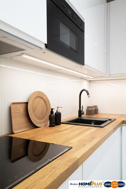 W kamienicy przy pl.Inwalidów, do wprowadzenia !!!