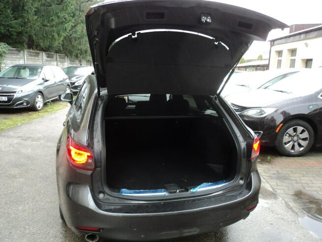 Sprzedam nową Mazde 6 z 2018r 2.2 d 184KM 4x4 koła naped