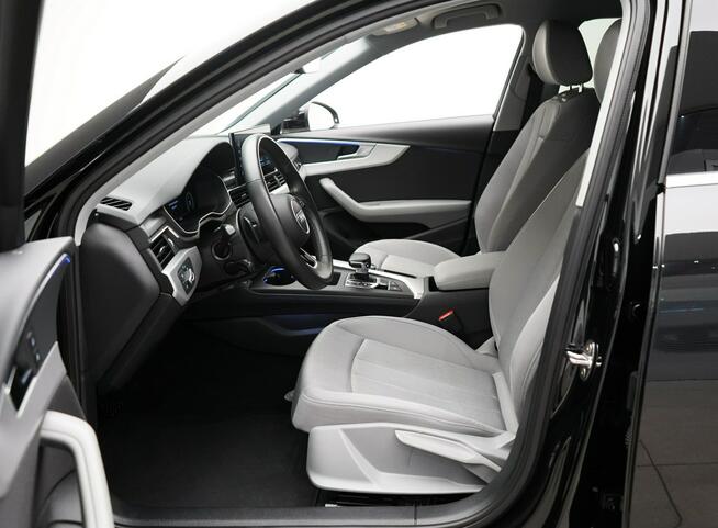 Audi A4 35TFSI 150KM LED Tempomat Ambient Kamera