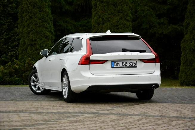 Volvo V90 Skóry Virtual Cockpit Radar ACC Harman/Kardon Navi Kamera Full Led