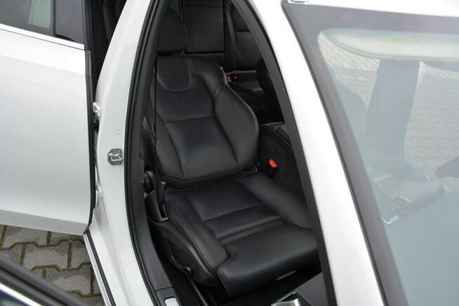 Volvo V90 Skóry Virtual Cockpit Radar ACC Harman/Kardon Navi Kamera Full Led